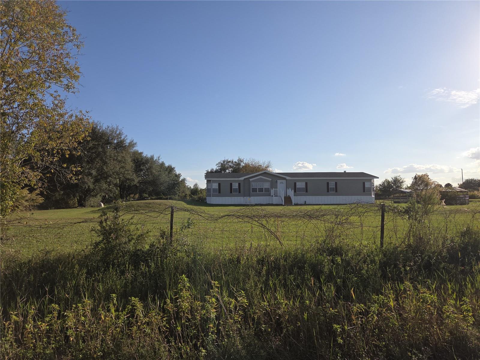 Image 26 of 37 For 20736 274th Street