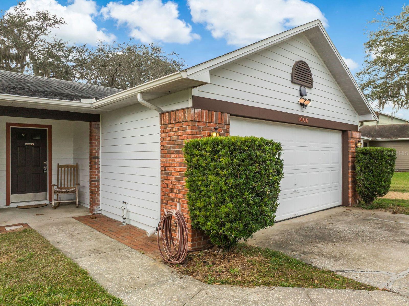 Image 2 of 23 For 1606 Prairie Lake Boulevard