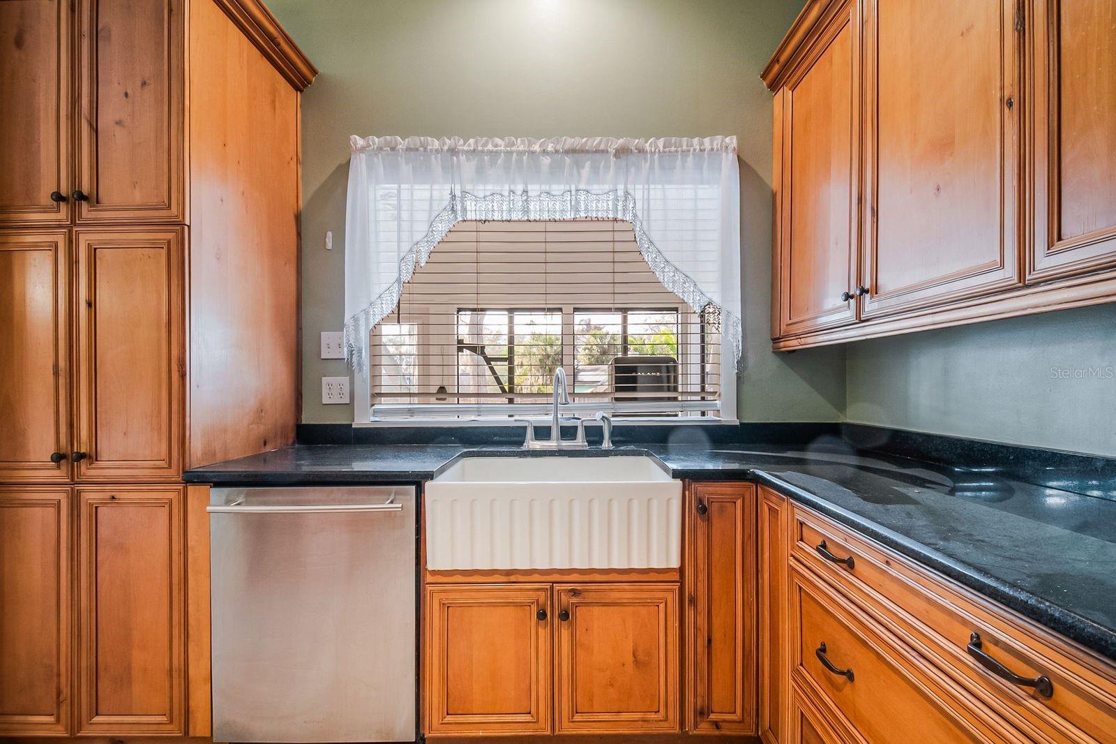 Image 8 of 23 For 1606 Prairie Lake Boulevard