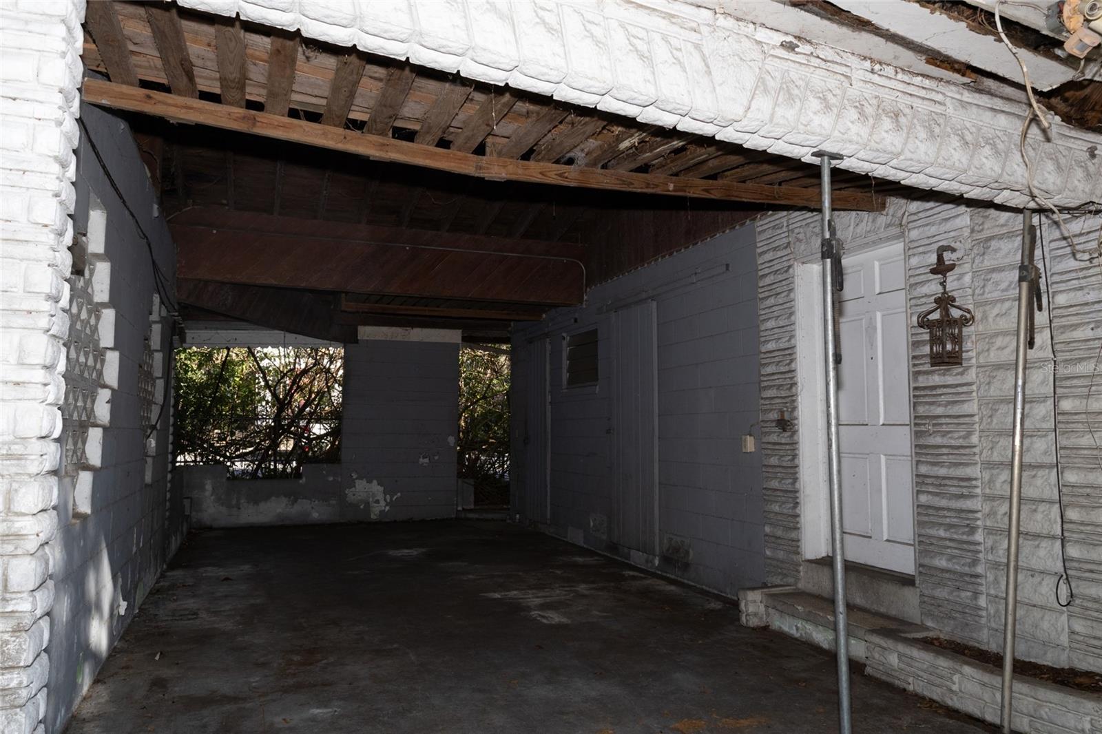 Image 27 of 38 For 4711 Rio Grande Avenue