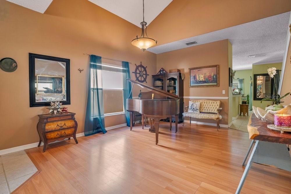 Image 9 of 45 For 4532 Aguila Place