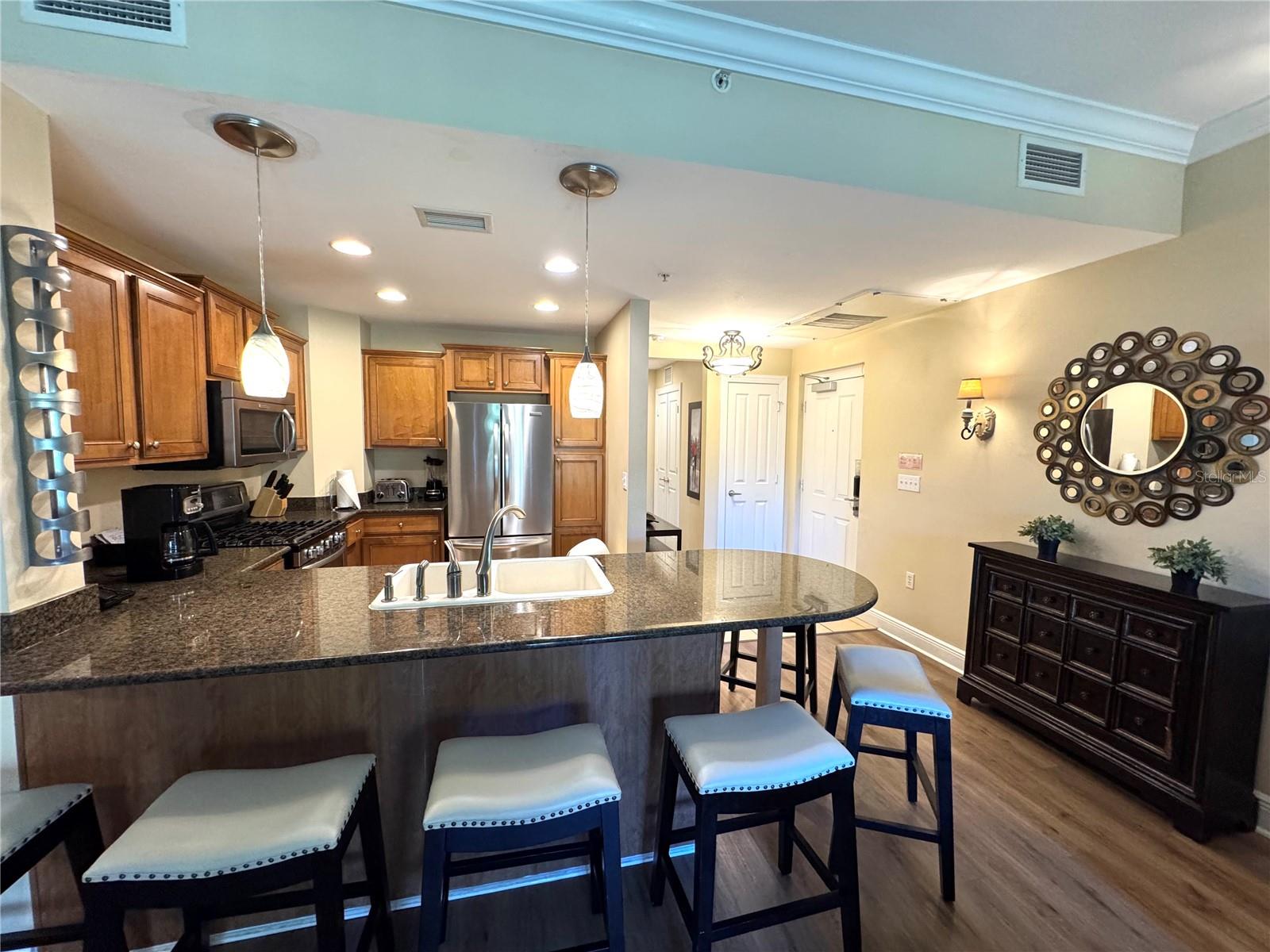 Image 5 of 20 For 7703 Heritage Crossing Way 202