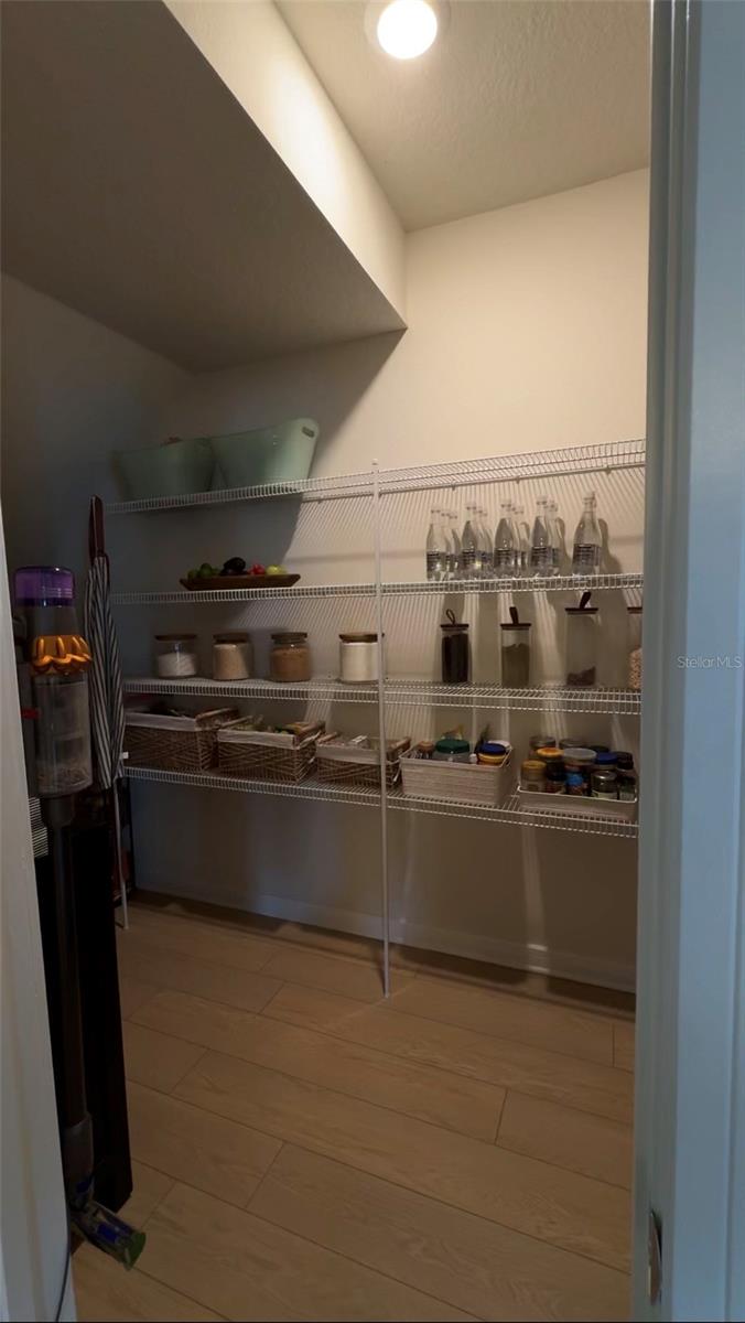 Image 33 of 47 For 4330 Meandering Bay