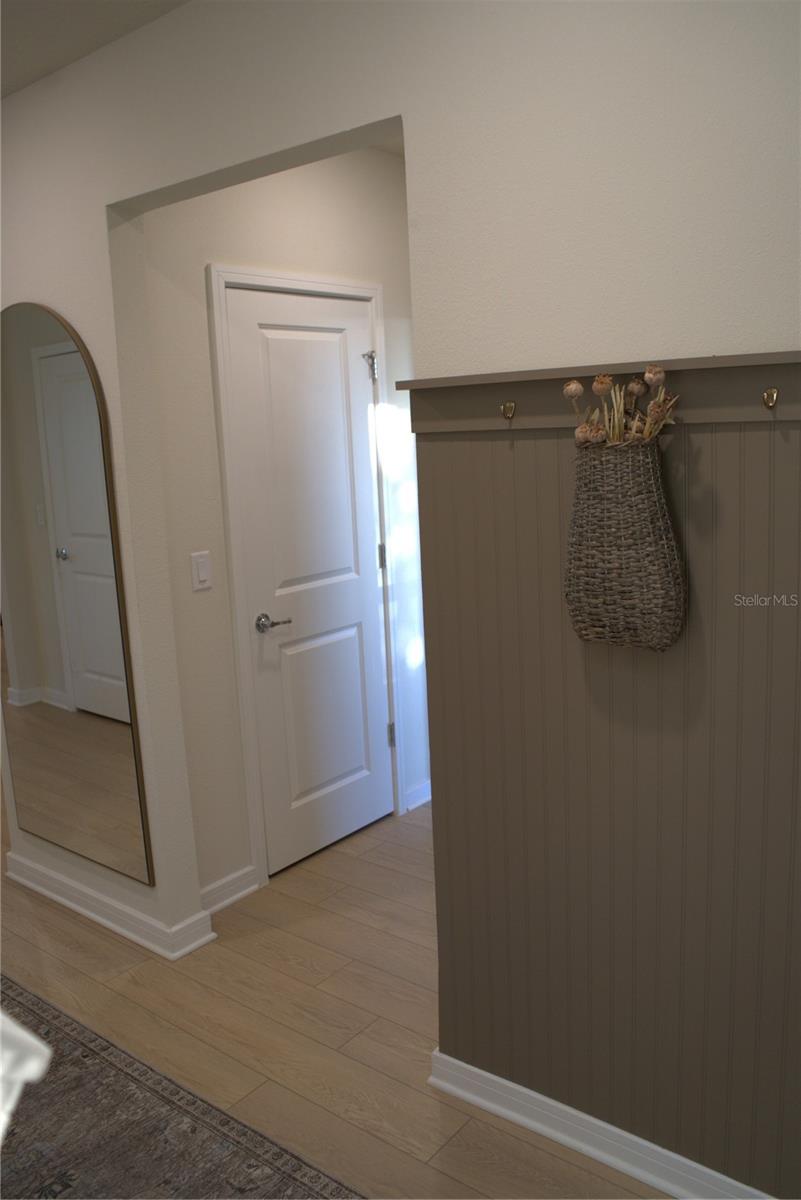 Image 6 of 47 For 4330 Meandering Bay