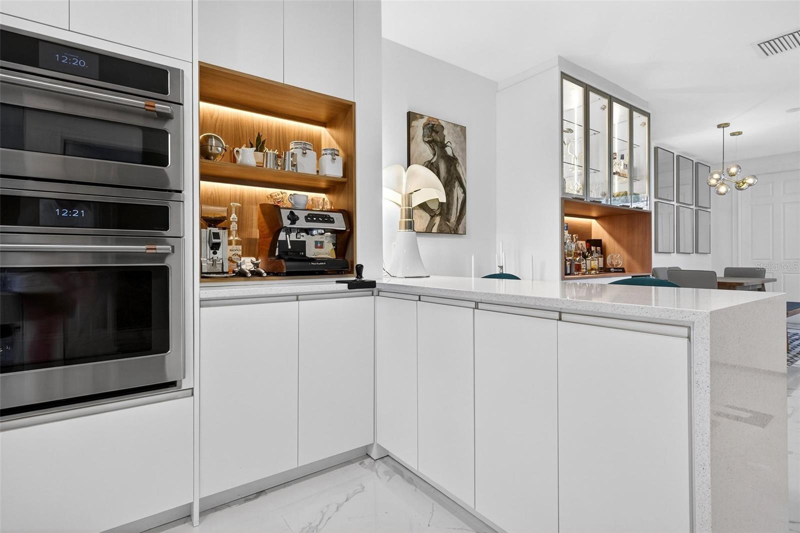 Image 7 of 74 For 11963 James Bay Drive