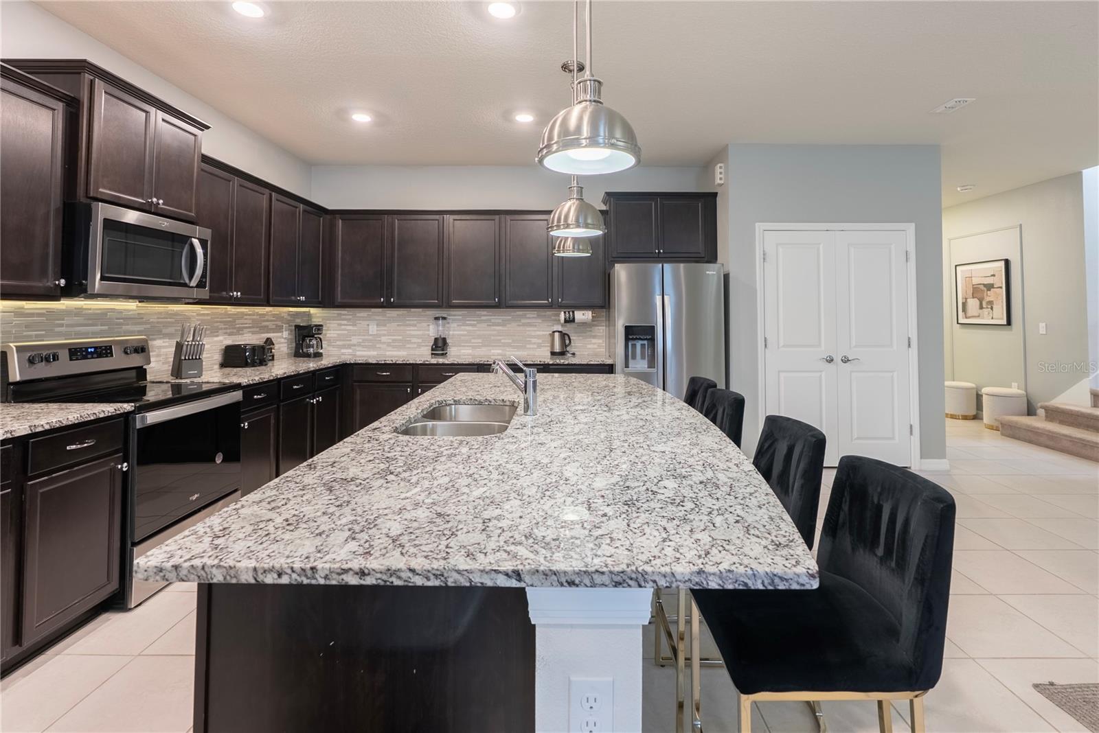 Image 14 of 100 For 4425 Kaipo Road