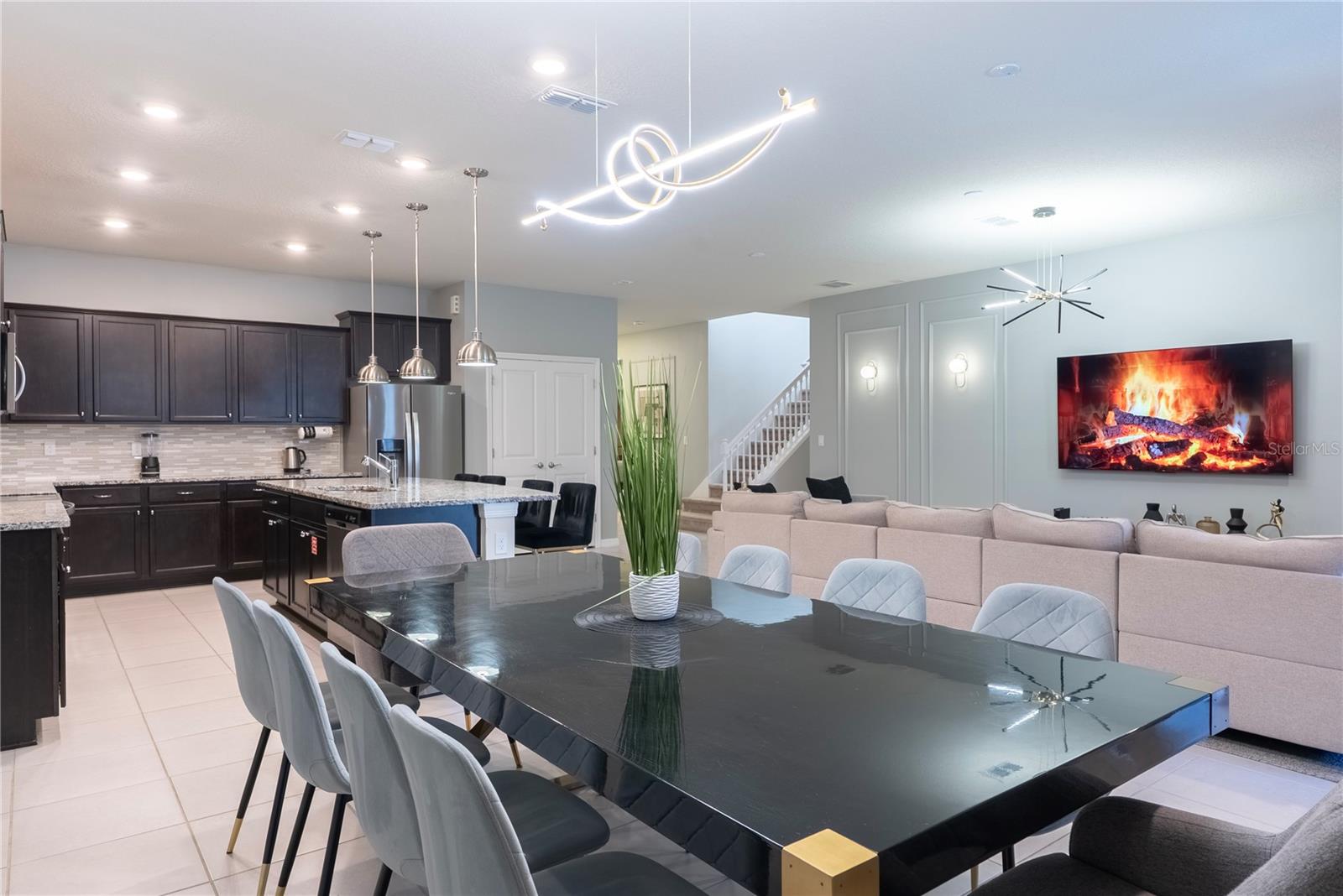 Image 19 of 100 For 4425 Kaipo Road