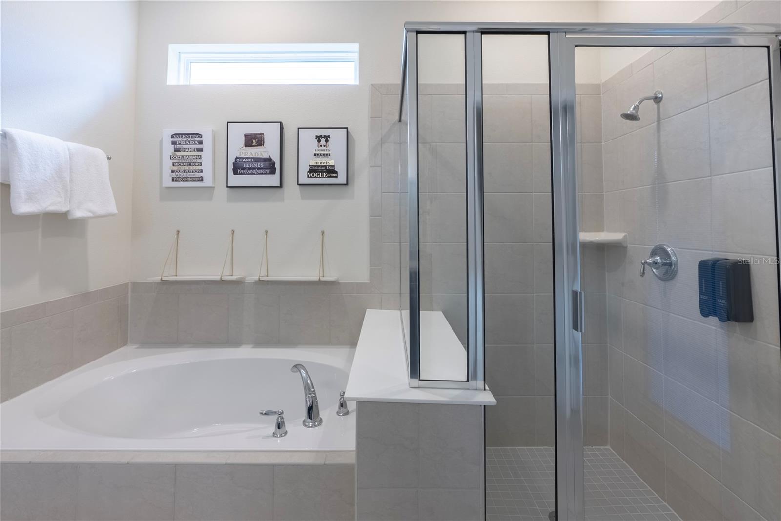 Image 31 of 100 For 4425 Kaipo Road