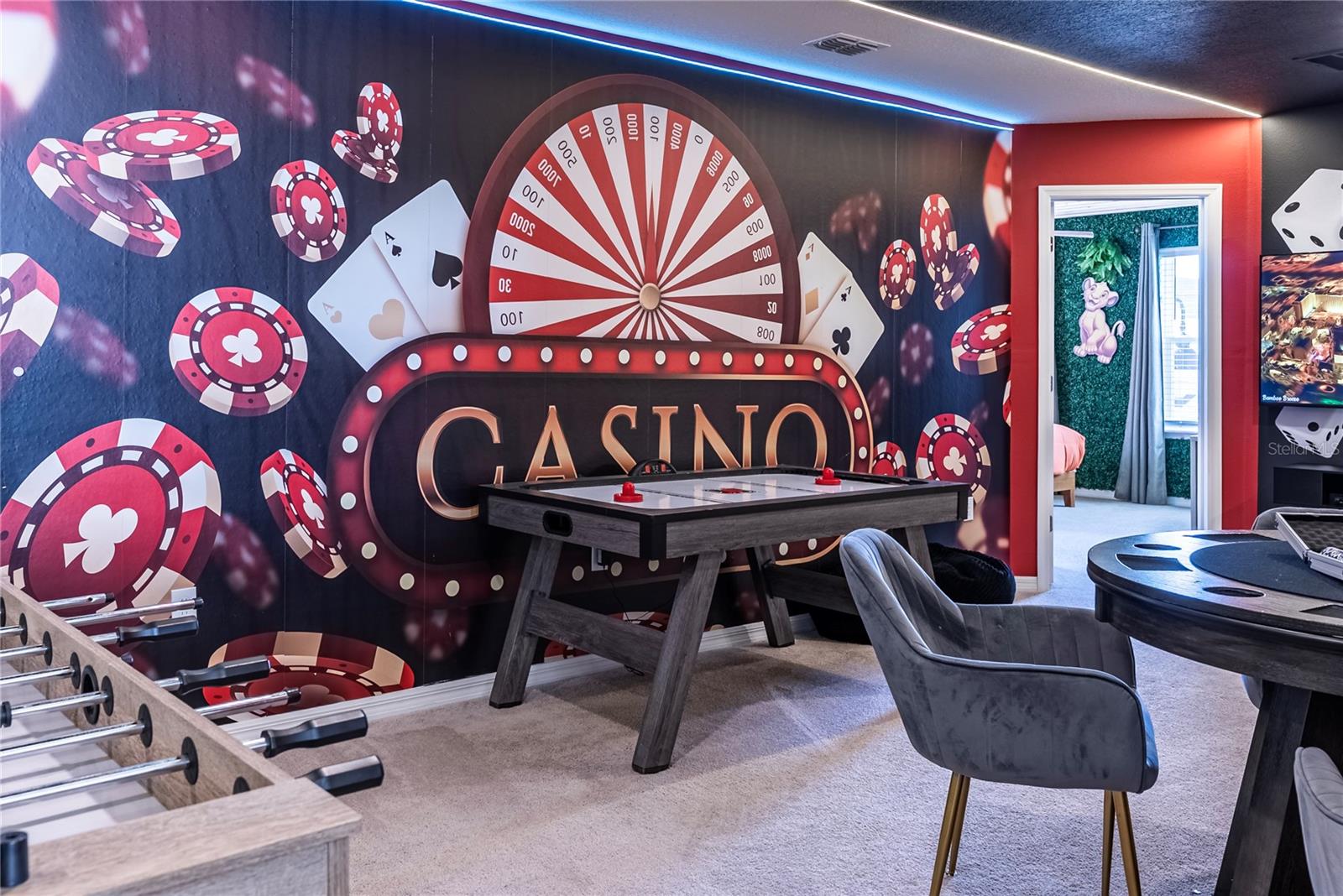 Image 42 of 100 For 4425 Kaipo Road