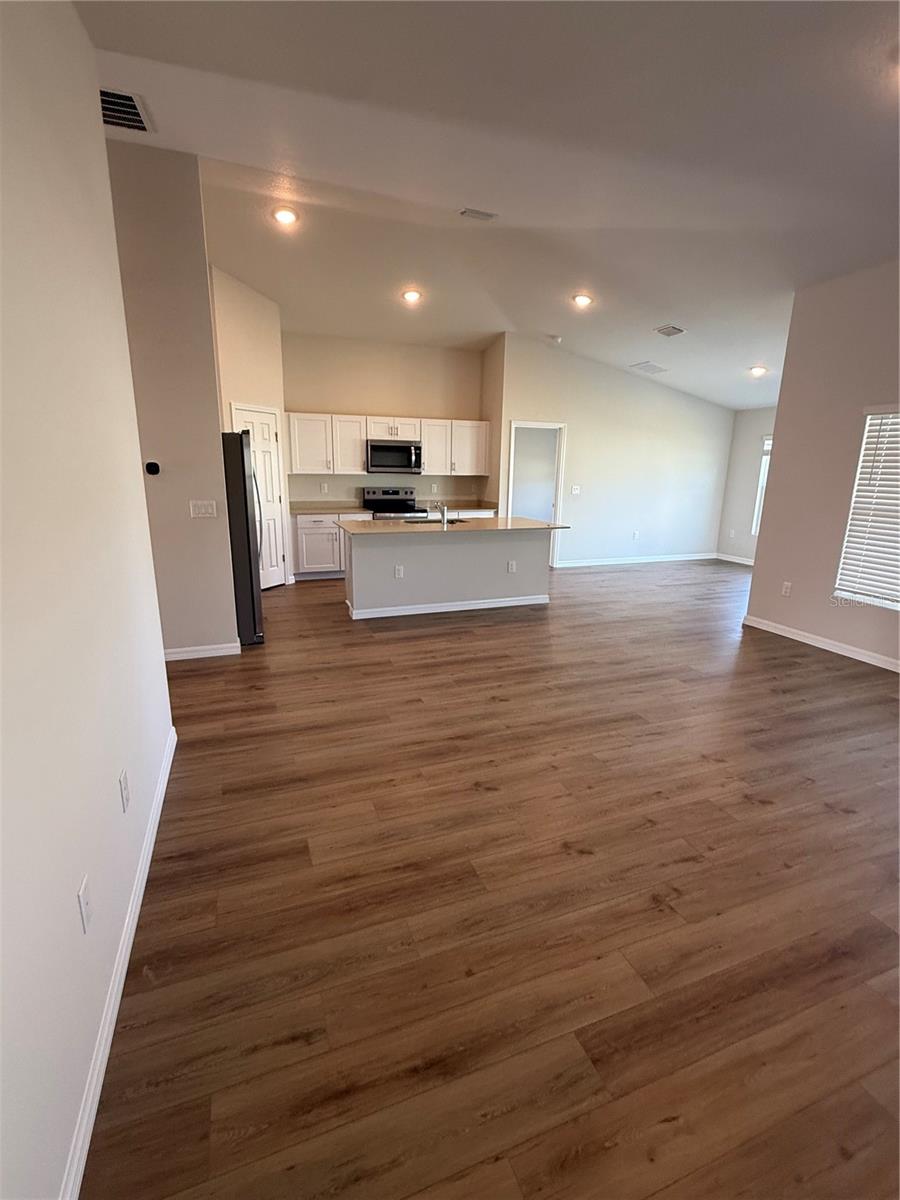 Image 12 of 19 For 1241 Tidal Street