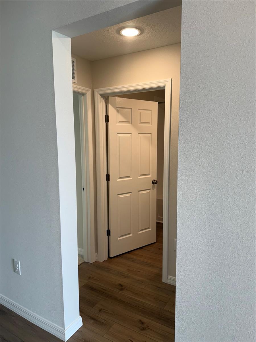 Image 3 of 19 For 1241 Tidal Street