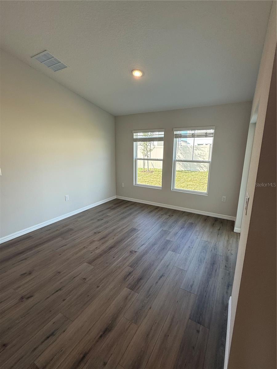 Image 9 of 19 For 1241 Tidal Street