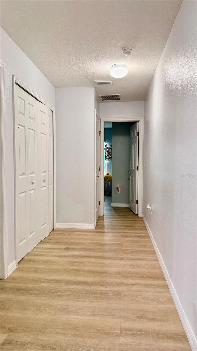 Image 14 of 30 For 5300 Paradise Cay Circle