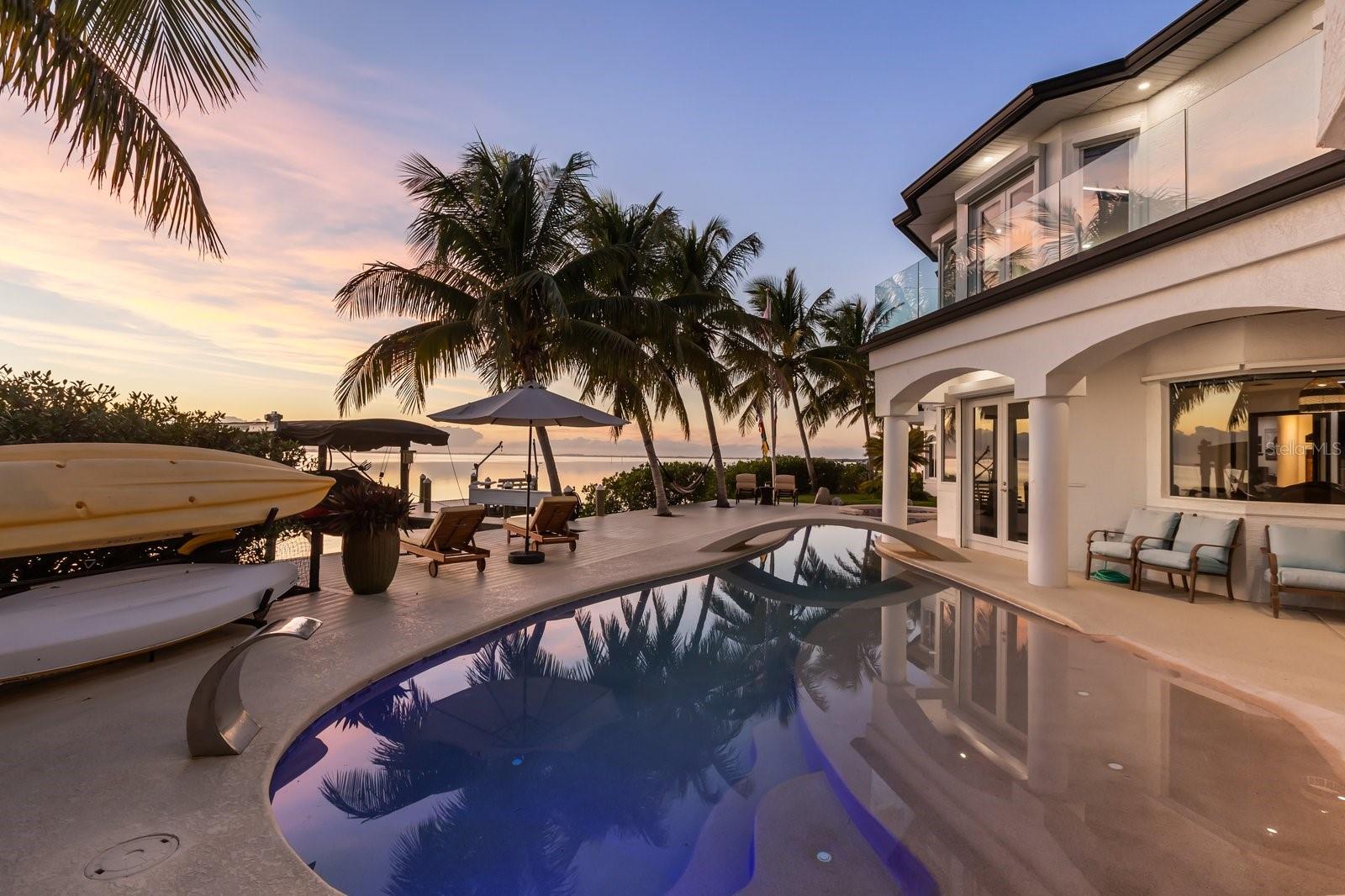 Image 3 of 74 For 2 River Falls Dr