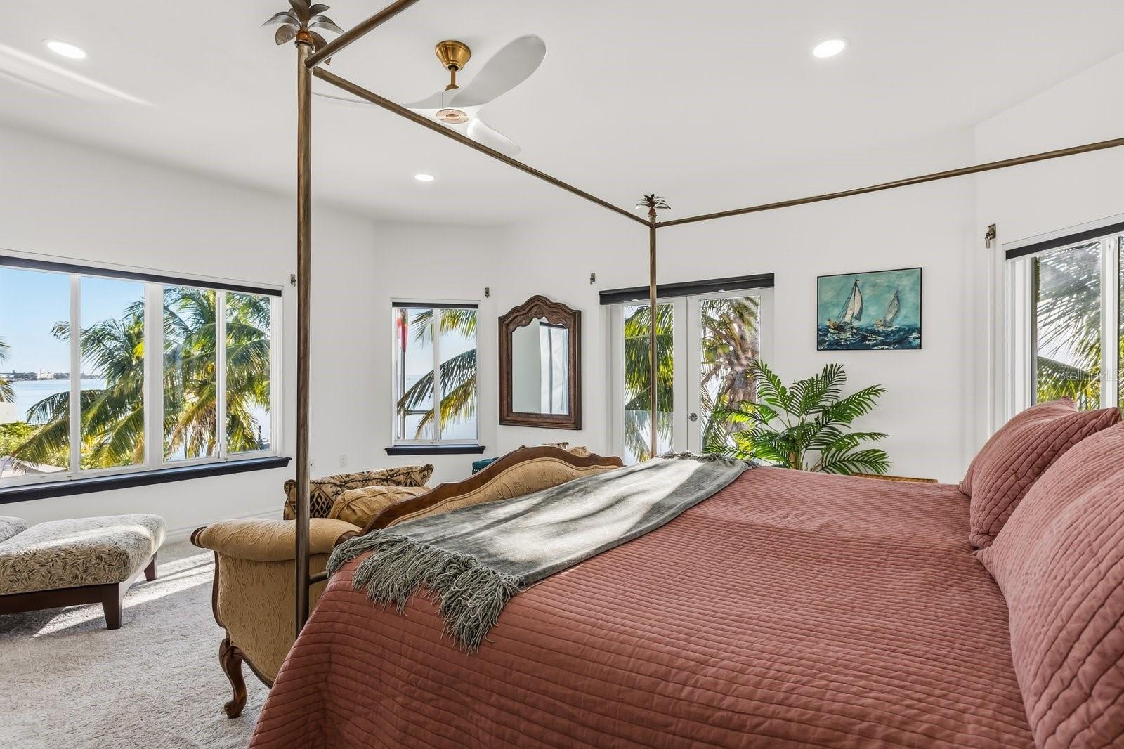 Image 46 of 74 For 2 River Falls Dr