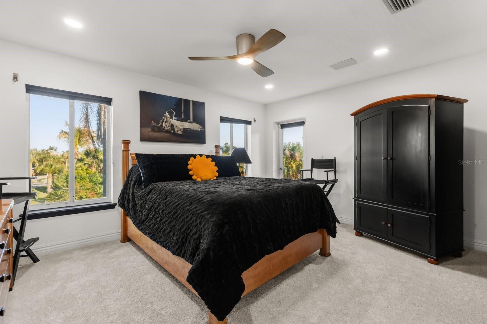 Image 57 of 74 For 2 River Falls Dr