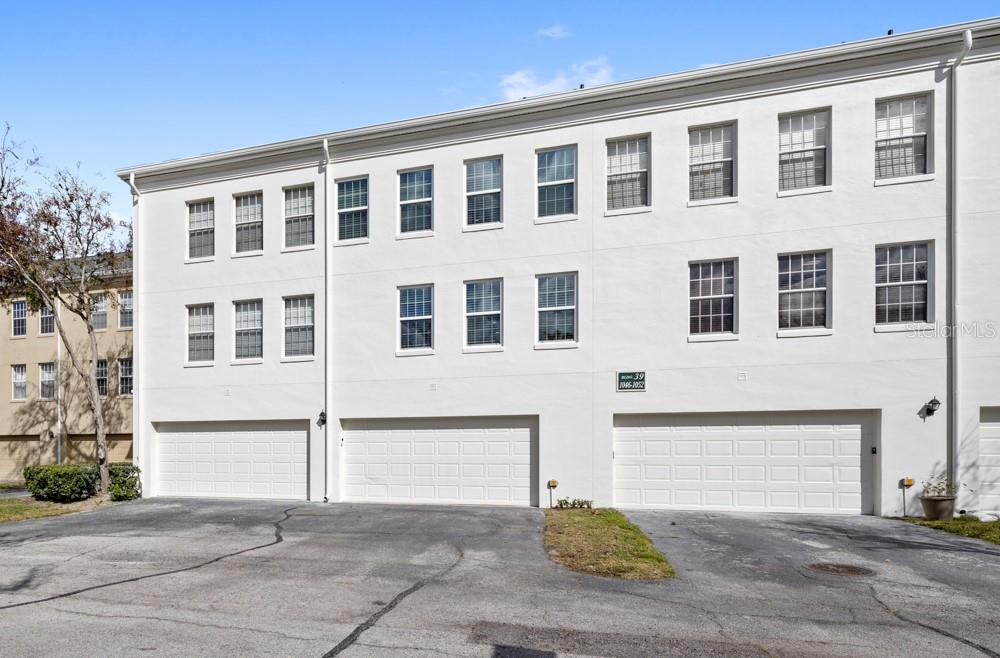 Image 27 of 70 For 1050 Waterside Drive 0