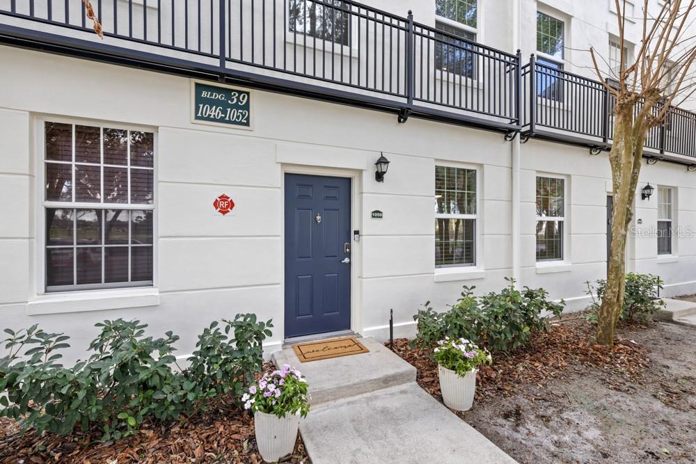 Image 3 of 70 For 1050 Waterside Drive 0