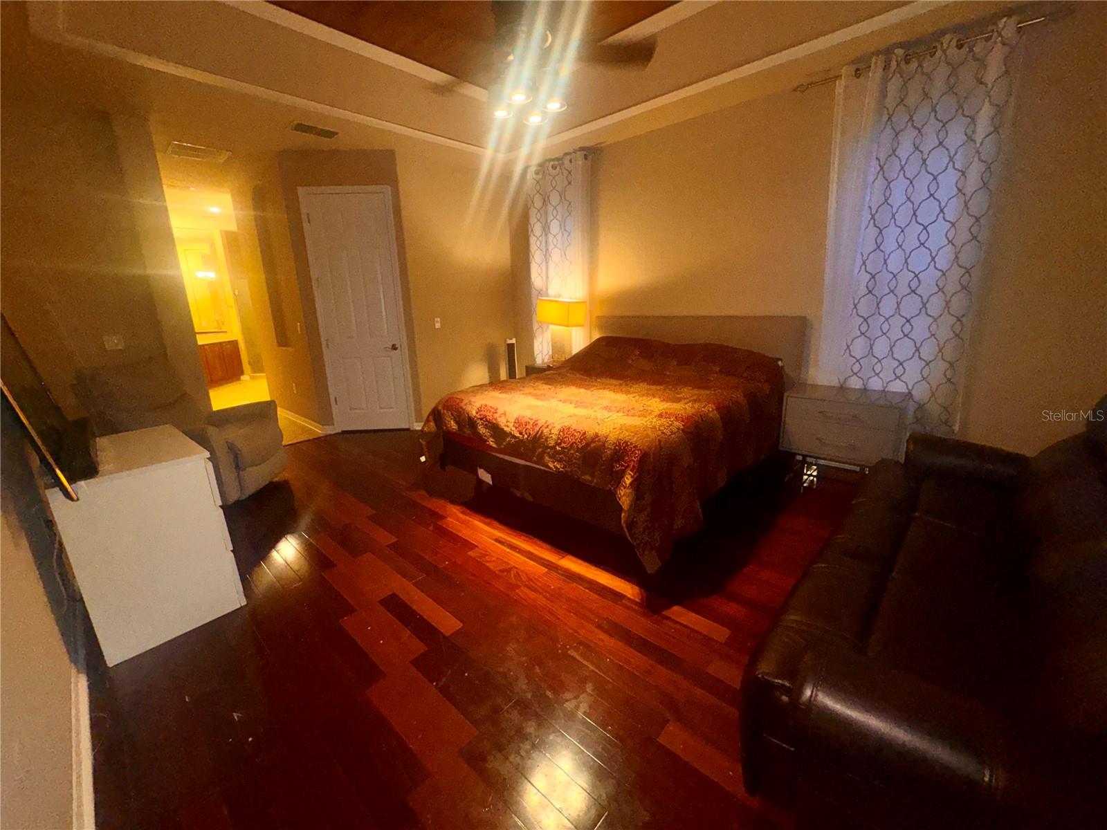 Image 13 of 18 For 8950 Tuscan Valley Place