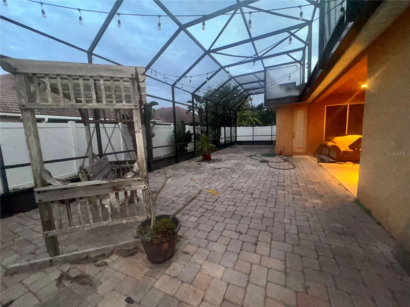 Image 17 of 18 For 8950 Tuscan Valley Place