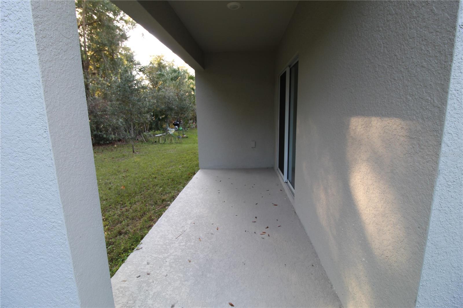 Image 37 of 39 For 423 Pelham Park Drive