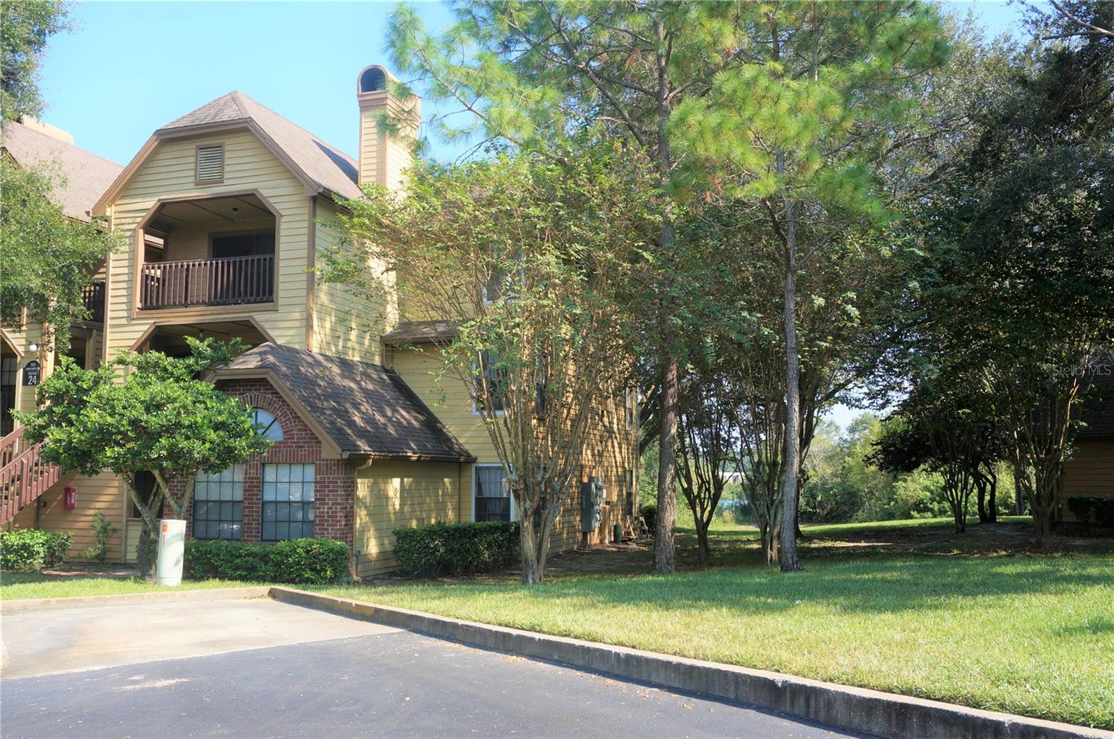 Details for 315 Lakepointe Drive 102, ALTAMONTE SPRINGS, FL 32701