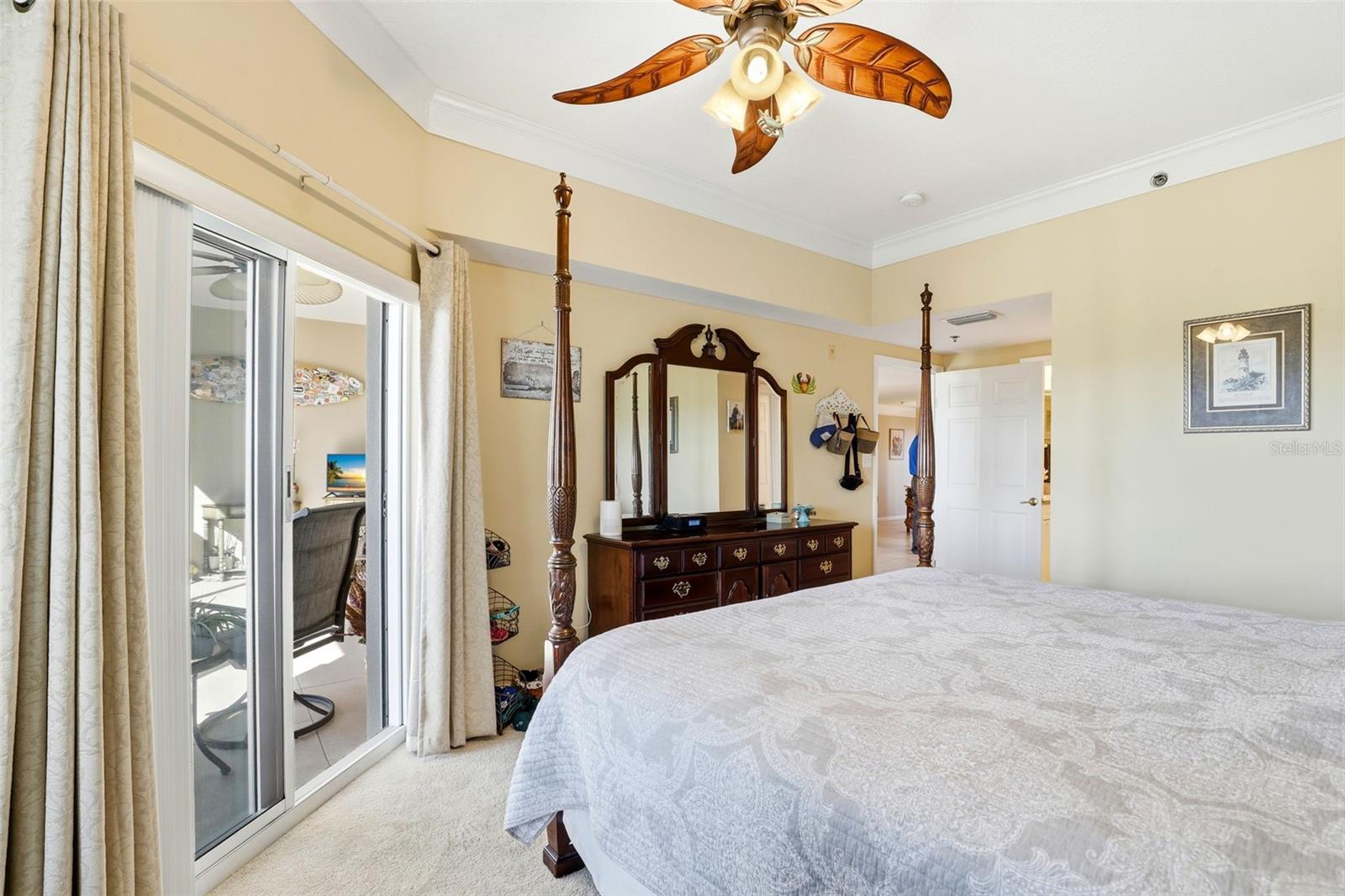 Image 16 of 46 For 5300 Atlantic Avenue 6-502