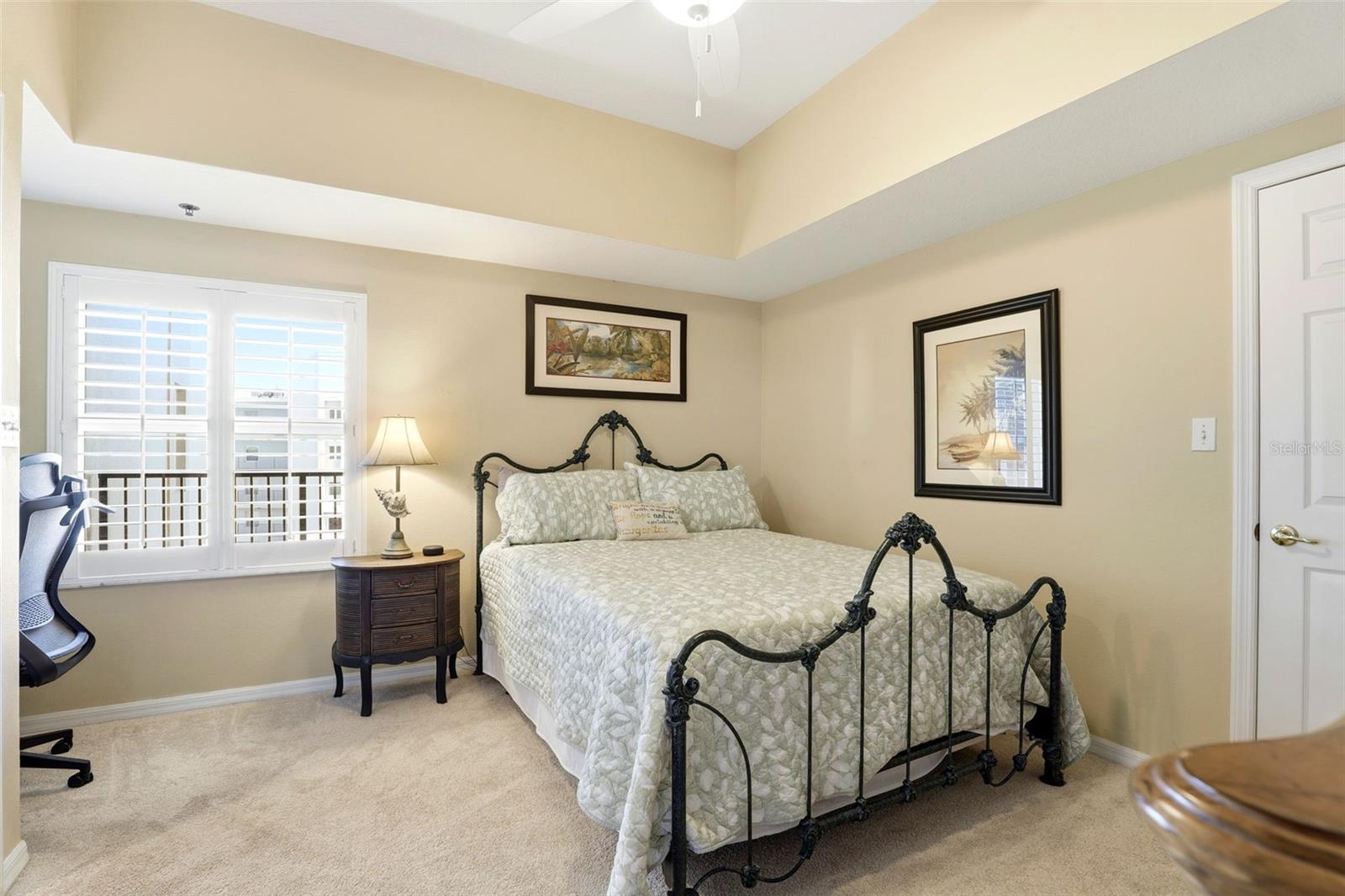 Image 19 of 46 For 5300 Atlantic Avenue 6-502