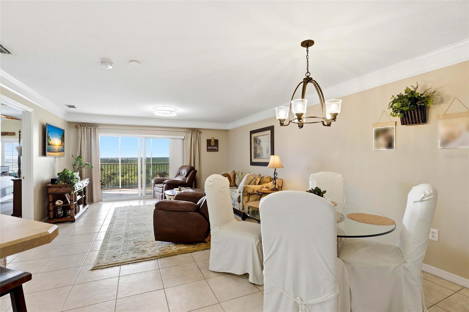 Image 7 of 46 For 5300 Atlantic Avenue 6-502