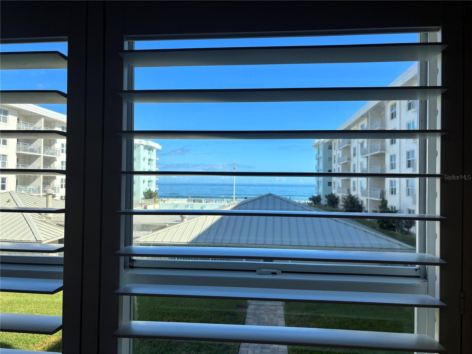 Image 19 of 39 For 4153 Atlantic Avenue 217