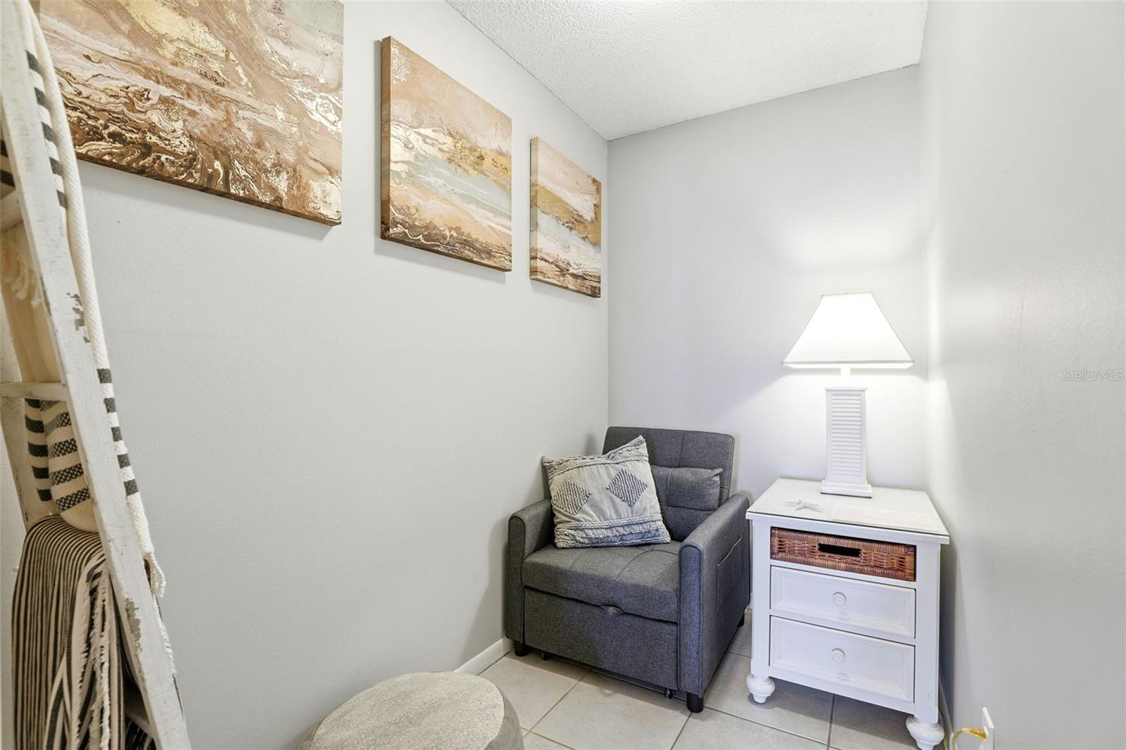 Image 22 of 39 For 4153 Atlantic Avenue 217