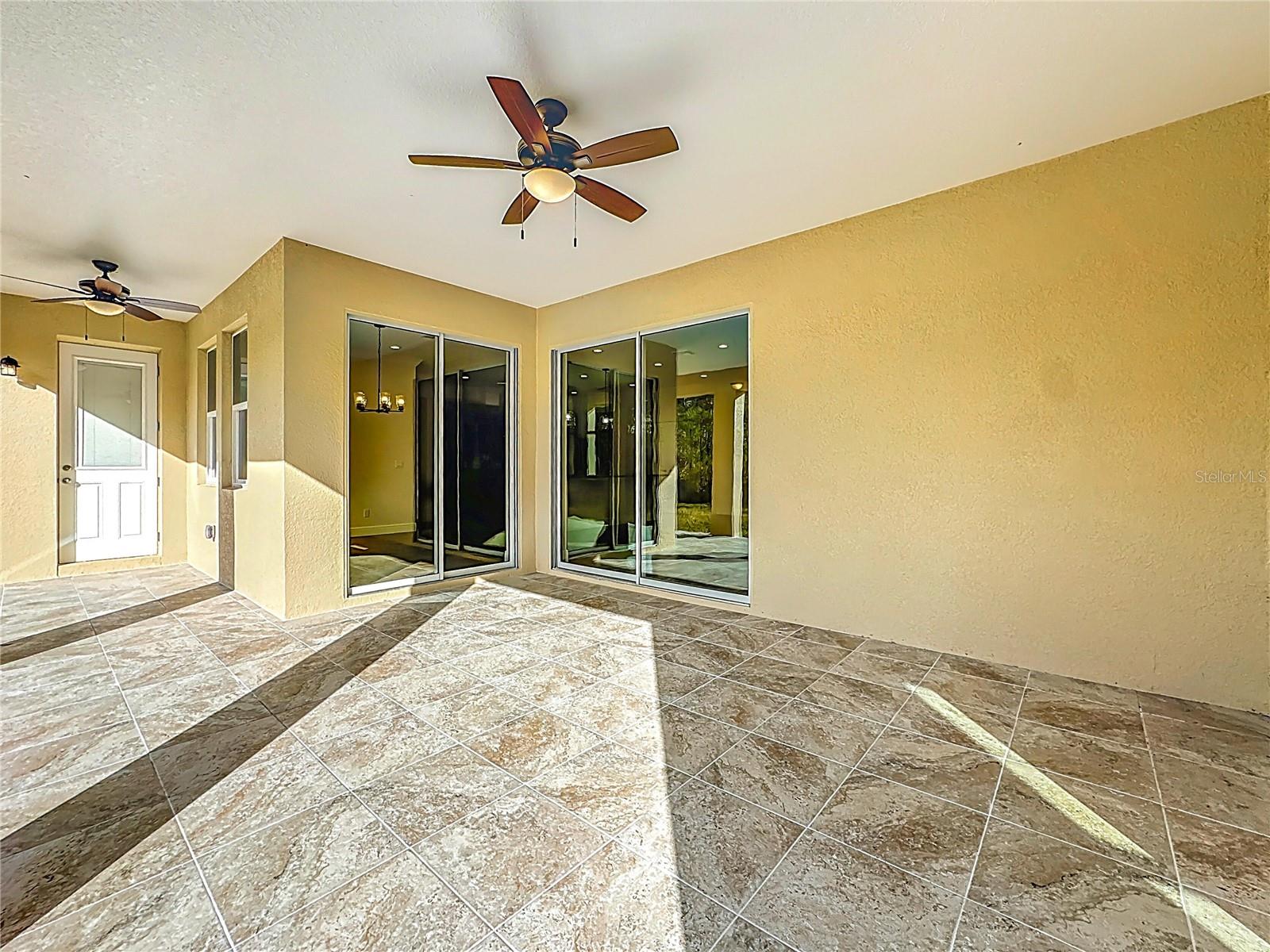 Image 32 of 85 For 19022 Mardi Gras Street