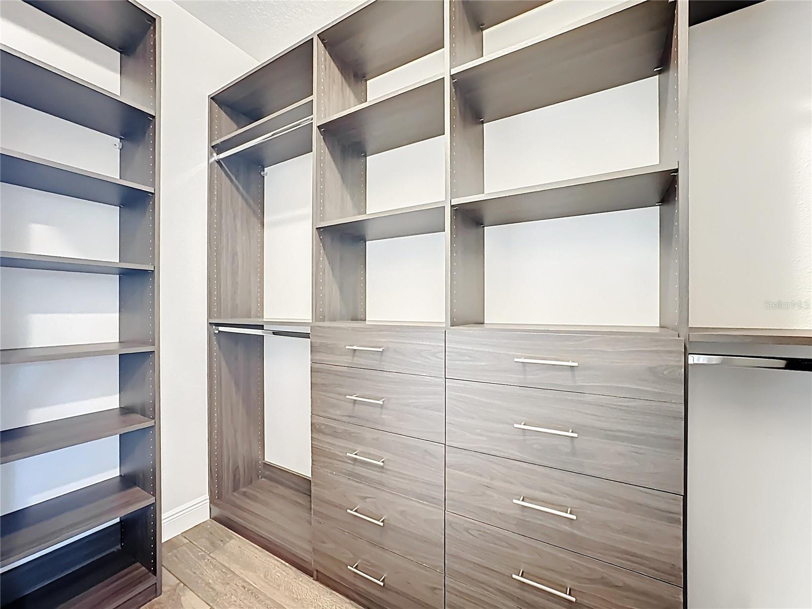 Image 45 of 85 For 19022 Mardi Gras Street