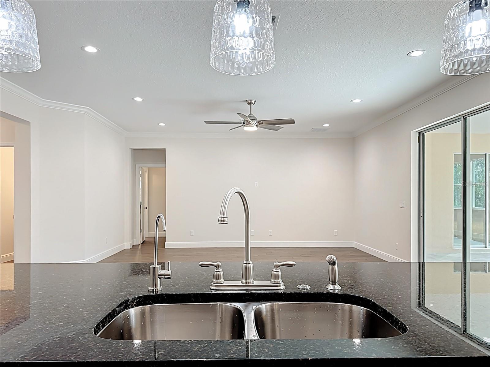 Image 51 of 85 For 19022 Mardi Gras Street