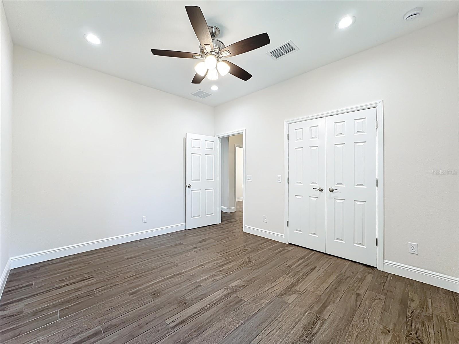 Image 56 of 85 For 19022 Mardi Gras Street