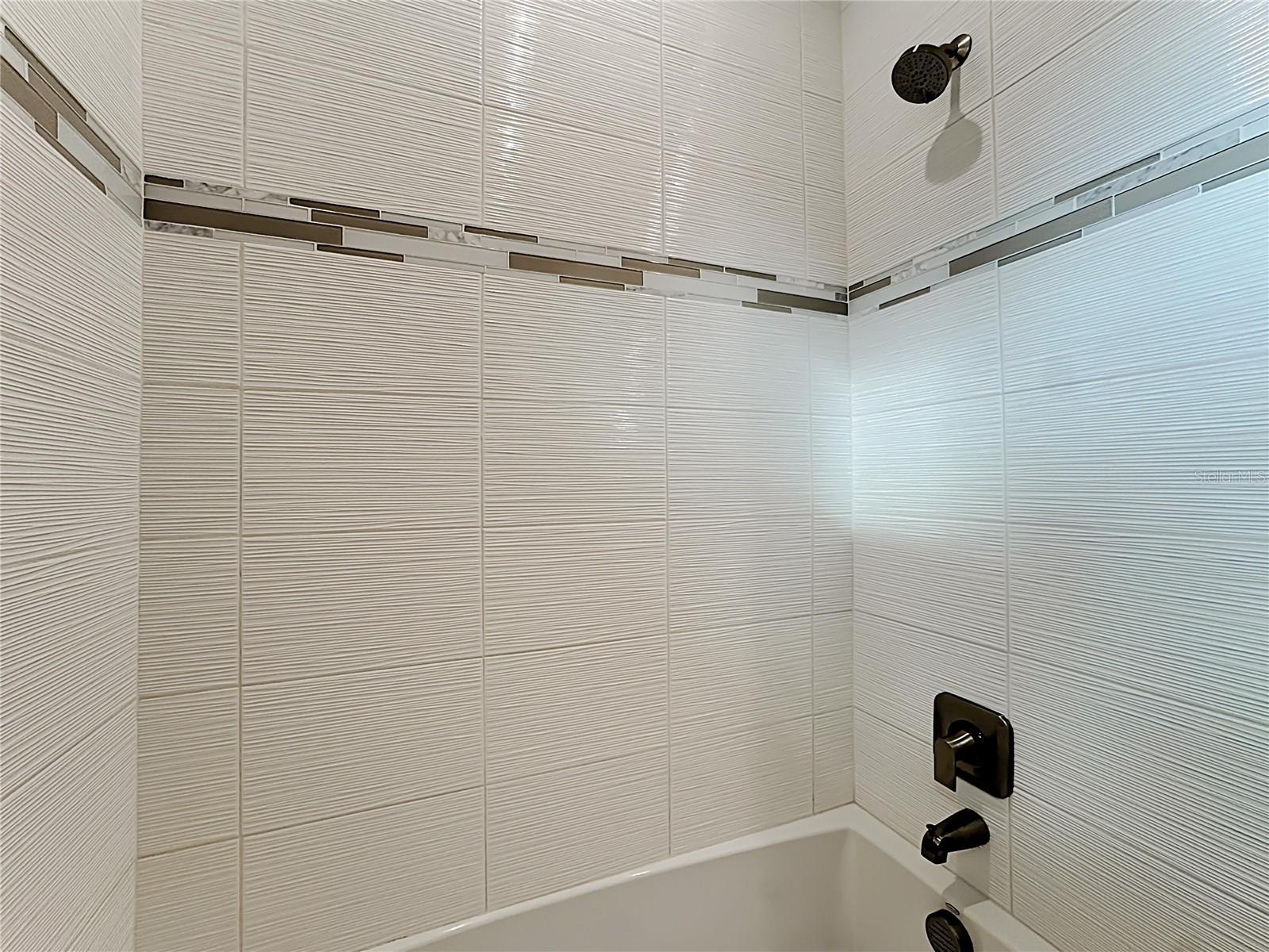 Image 62 of 85 For 19022 Mardi Gras Street