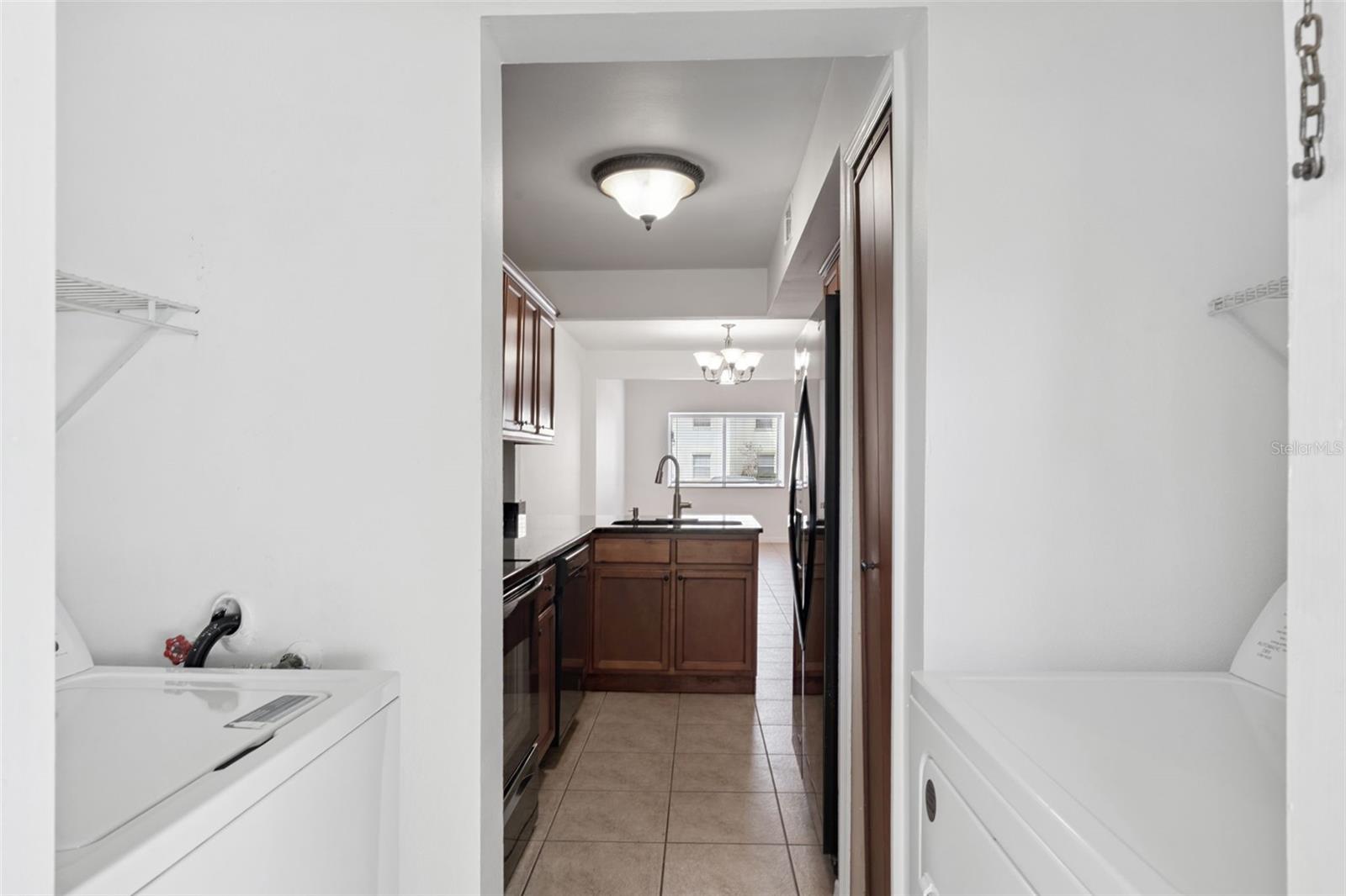 Image 10 of 45 For 1261 Winter Green Way