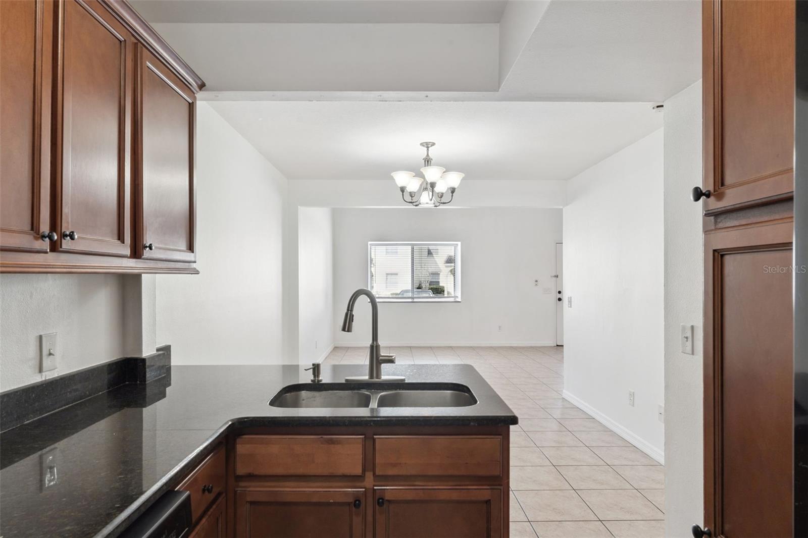 Image 9 of 45 For 1261 Winter Green Way