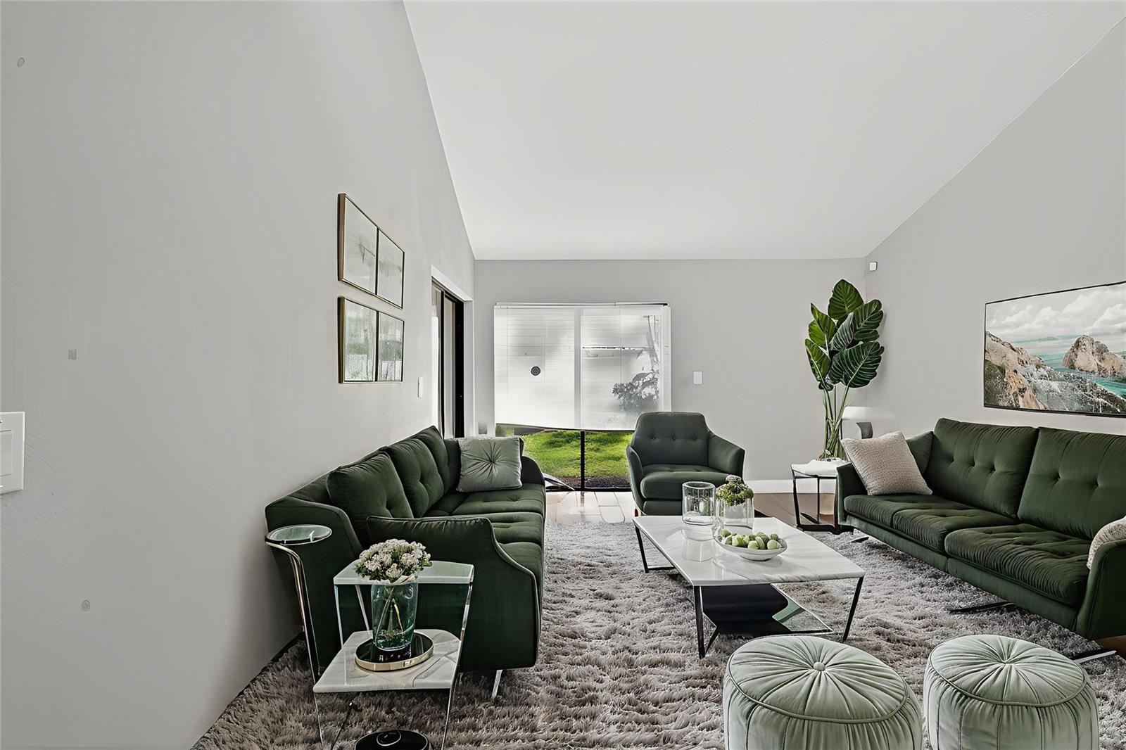 Image 6 of 29 For 605 Woodridge Drive