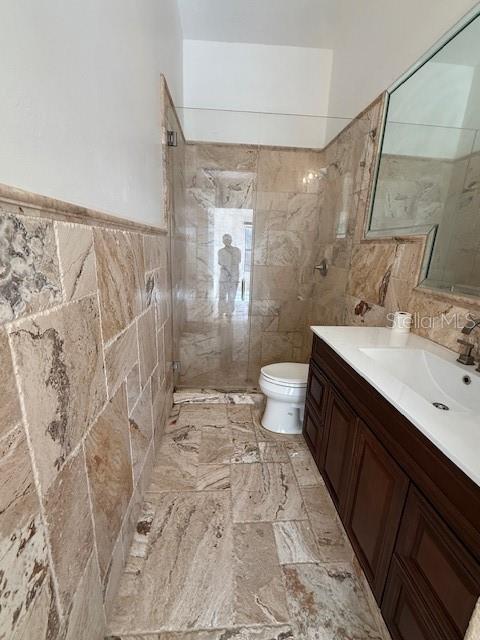 Image 17 of 25 For 5402 Rutland Court