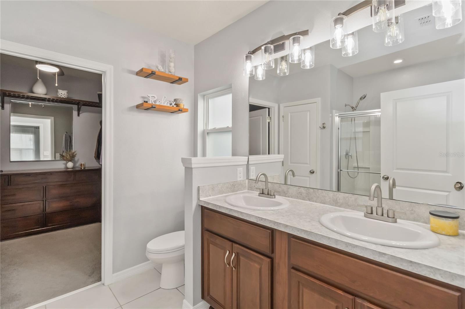 Image 18 of 48 For 410 Kestrel Drive