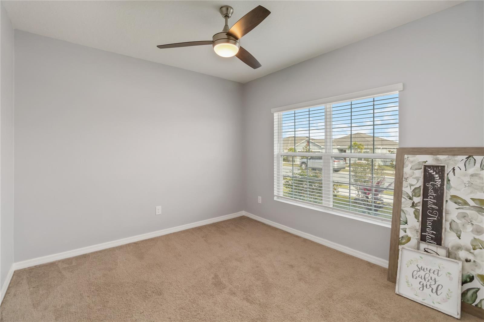 Image 22 of 48 For 410 Kestrel Drive