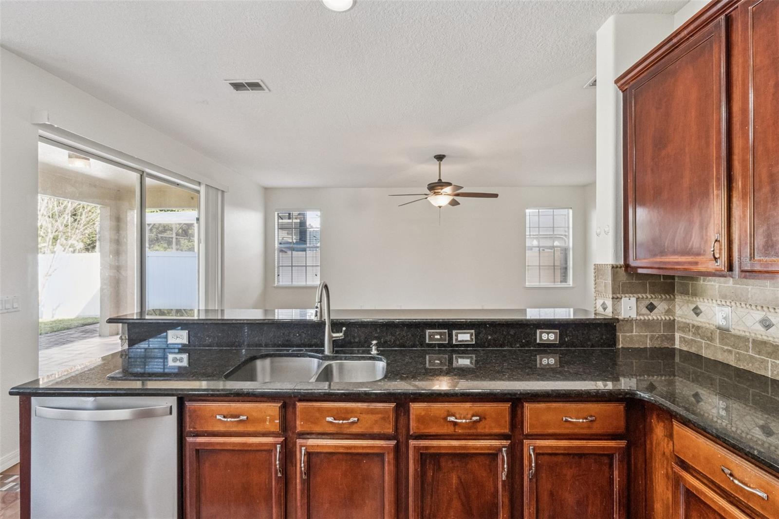 Image 12 of 38 For 2250 Windcrest Lake Circle