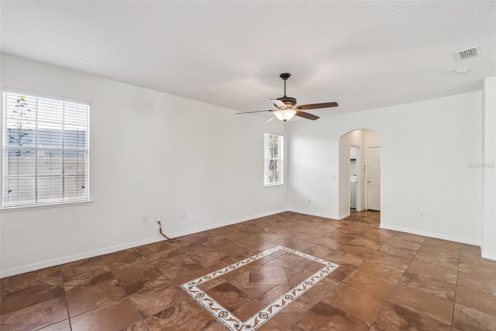 Image 6 of 38 For 2250 Windcrest Lake Circle