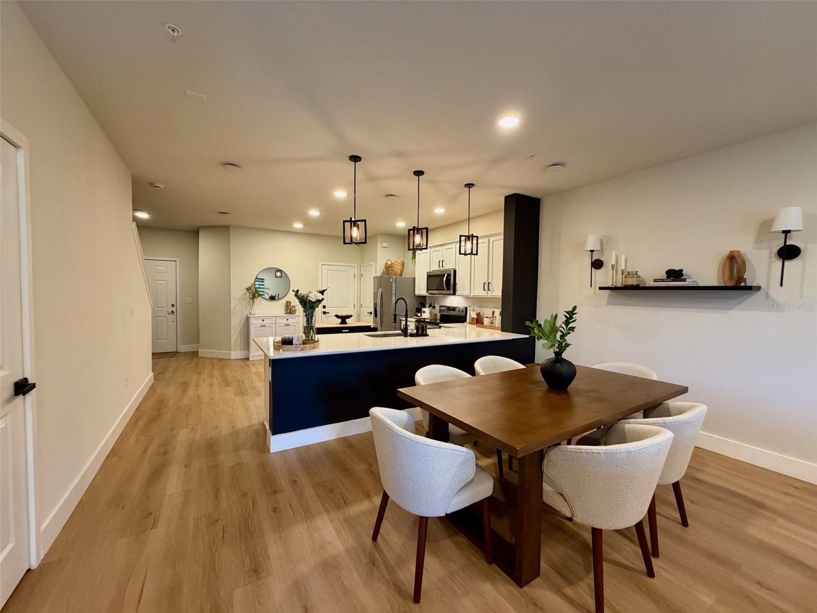 Image 5 of 36 For 2834 Bright Bird Lane