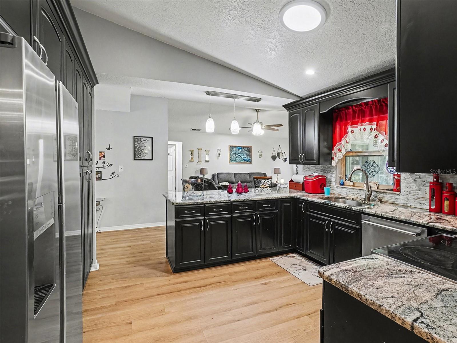 Image 14 of 34 For 18 Weston Road