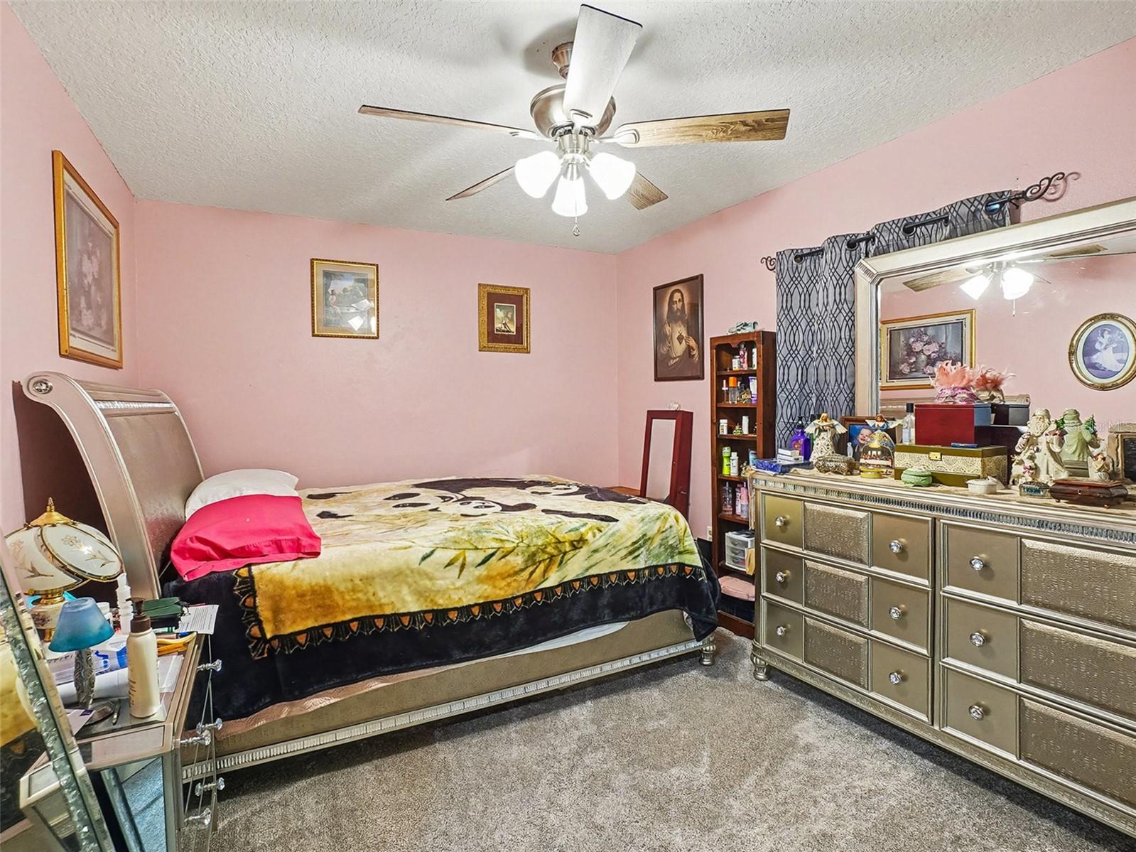 Image 23 of 34 For 18 Weston Road