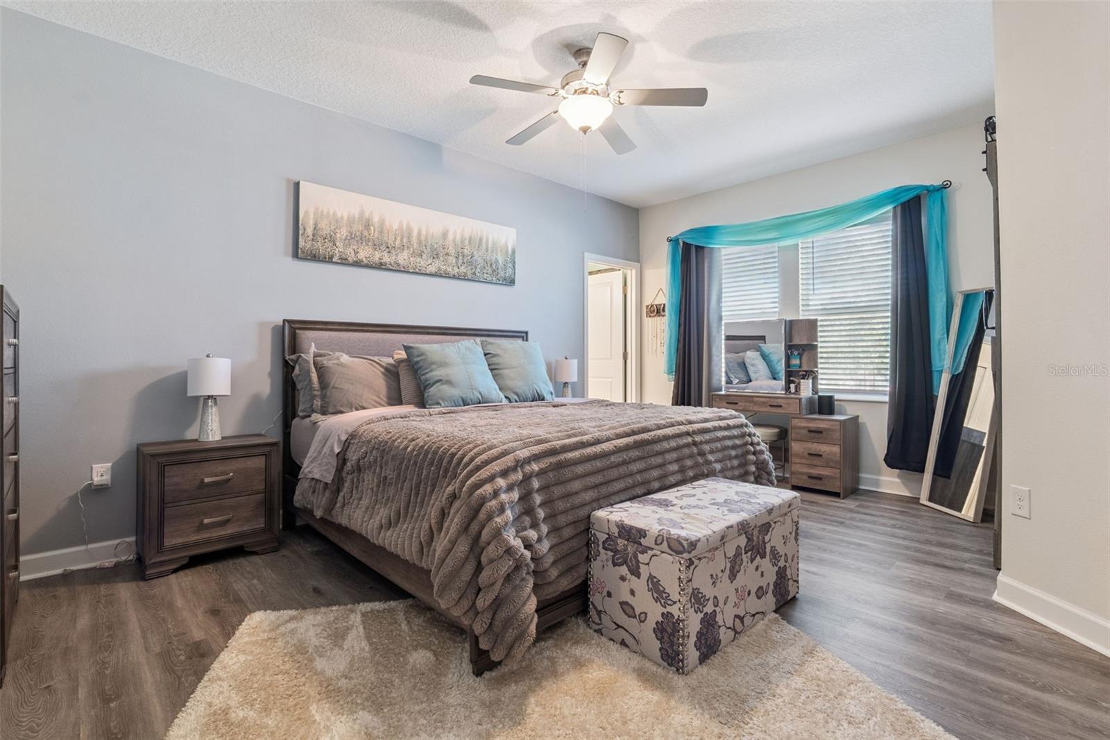 Image 15 of 39 For 2919 Manatee Island Drive