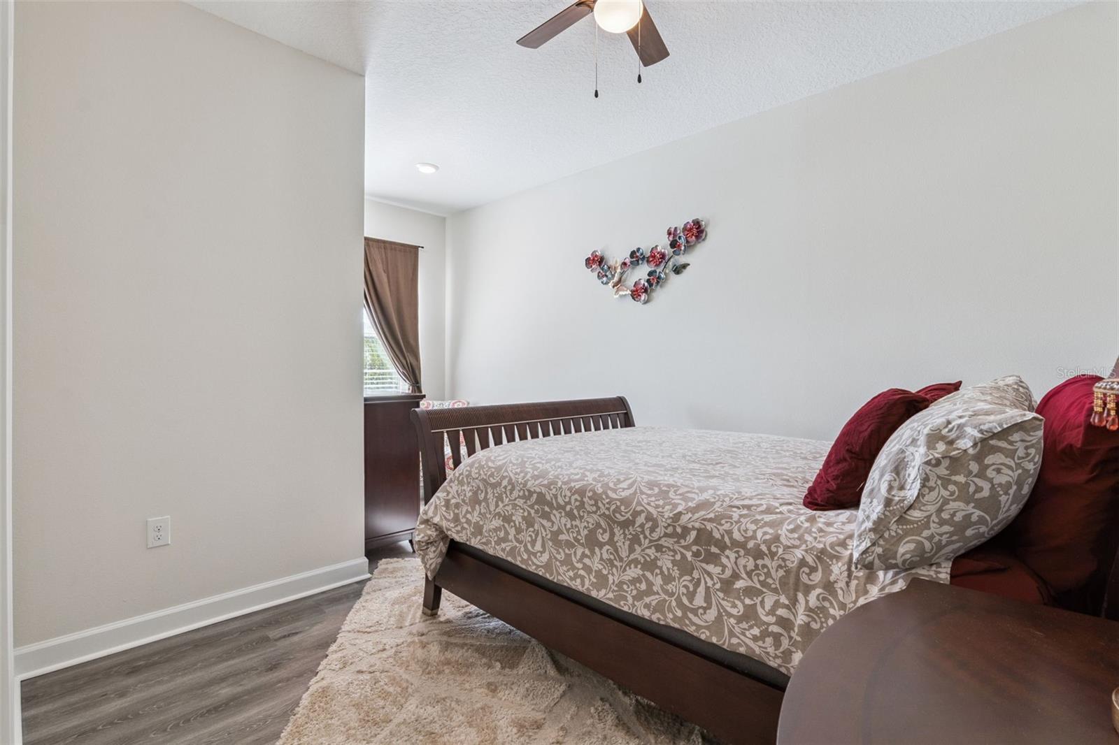 Image 21 of 39 For 2919 Manatee Island Drive