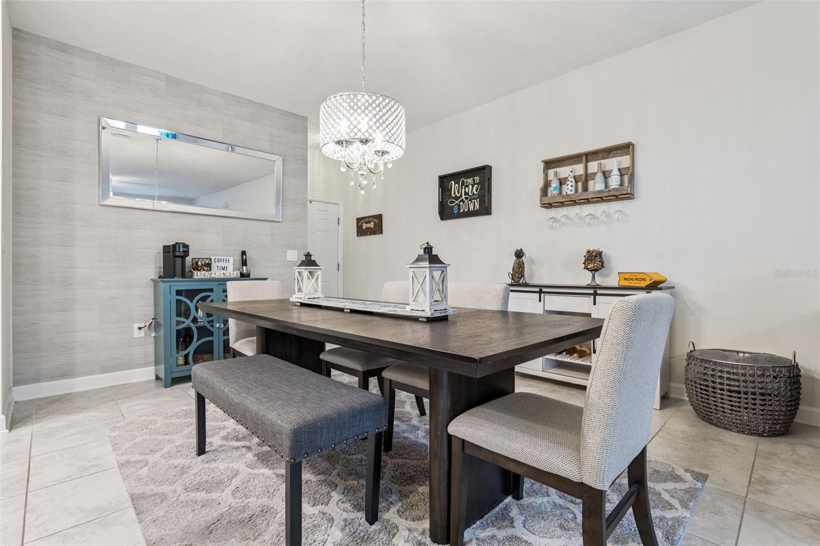 Image 6 of 39 For 2919 Manatee Island Drive